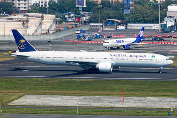 HZ-AK25 - Saudi Arabian Airlines Boeing 777-300ER