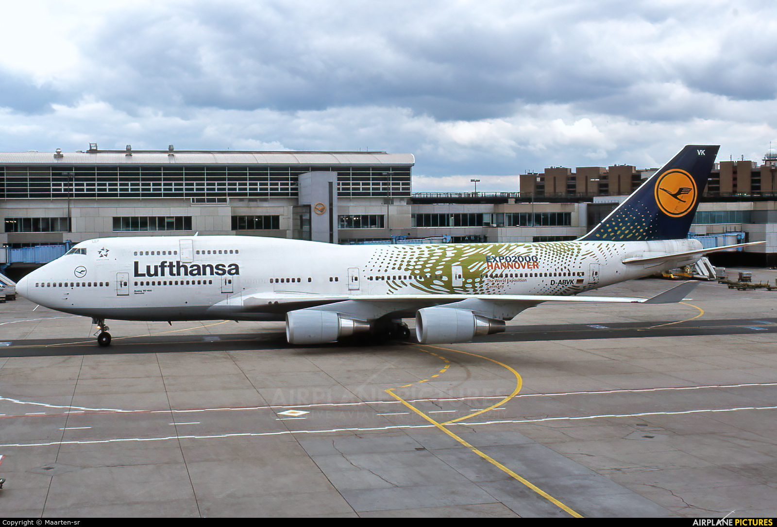 Lufthansa D-ABVK aircraft at Frankfurt