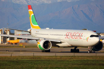6V-ANB - Air Senegal Airbus A330-900