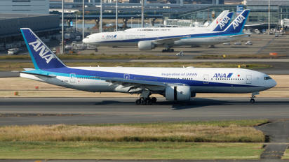 JA716A - ANA - All Nippon Airways Boeing 777-200ER