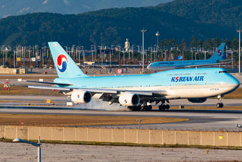 HL7631 - Korean Air Boeing 747-8