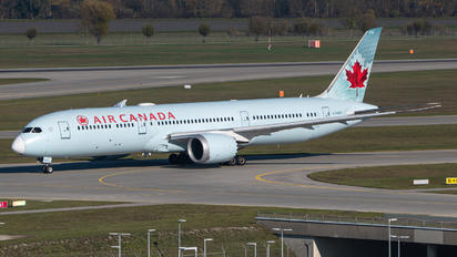 C-FGDT - Air Canada Boeing 787-9 Dreamliner
