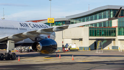 C-GKUG - Air Canada Airbus A330-300