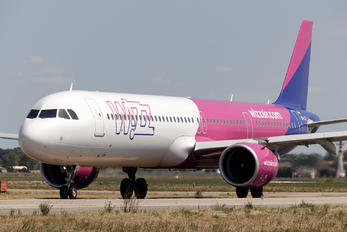 HA-LVL - Wizz Air Airbus A321 NEO