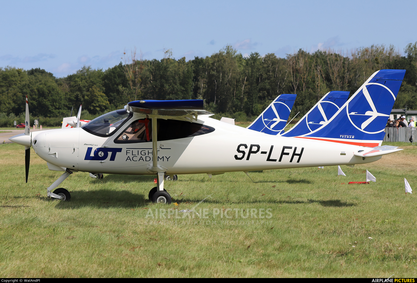 LOT Flight Academy SP-LFH aircraft at Gdynia- Babie Doły (Oksywie)