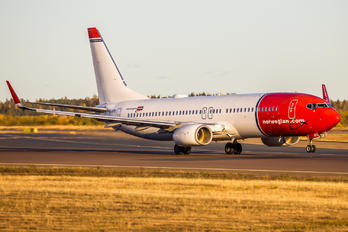SE-RPE - Norwegian Air Sweden Boeing 737-8JP(WL)