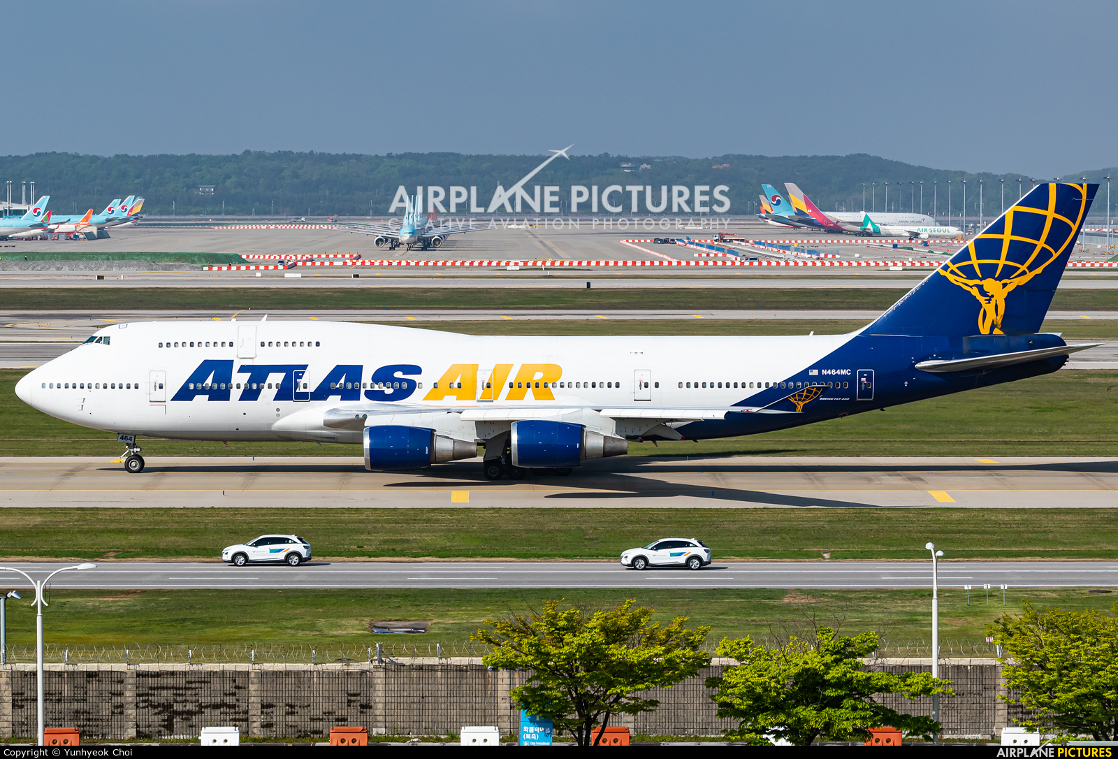 Atlas Air N464MC aircraft at Seoul - Incheon