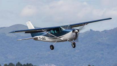 TI-AWU - Private Cessna 206 Stationair (all models)