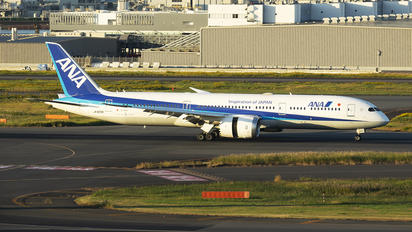 JA923A - ANA - All Nippon Airways Boeing 787-9 Dreamliner