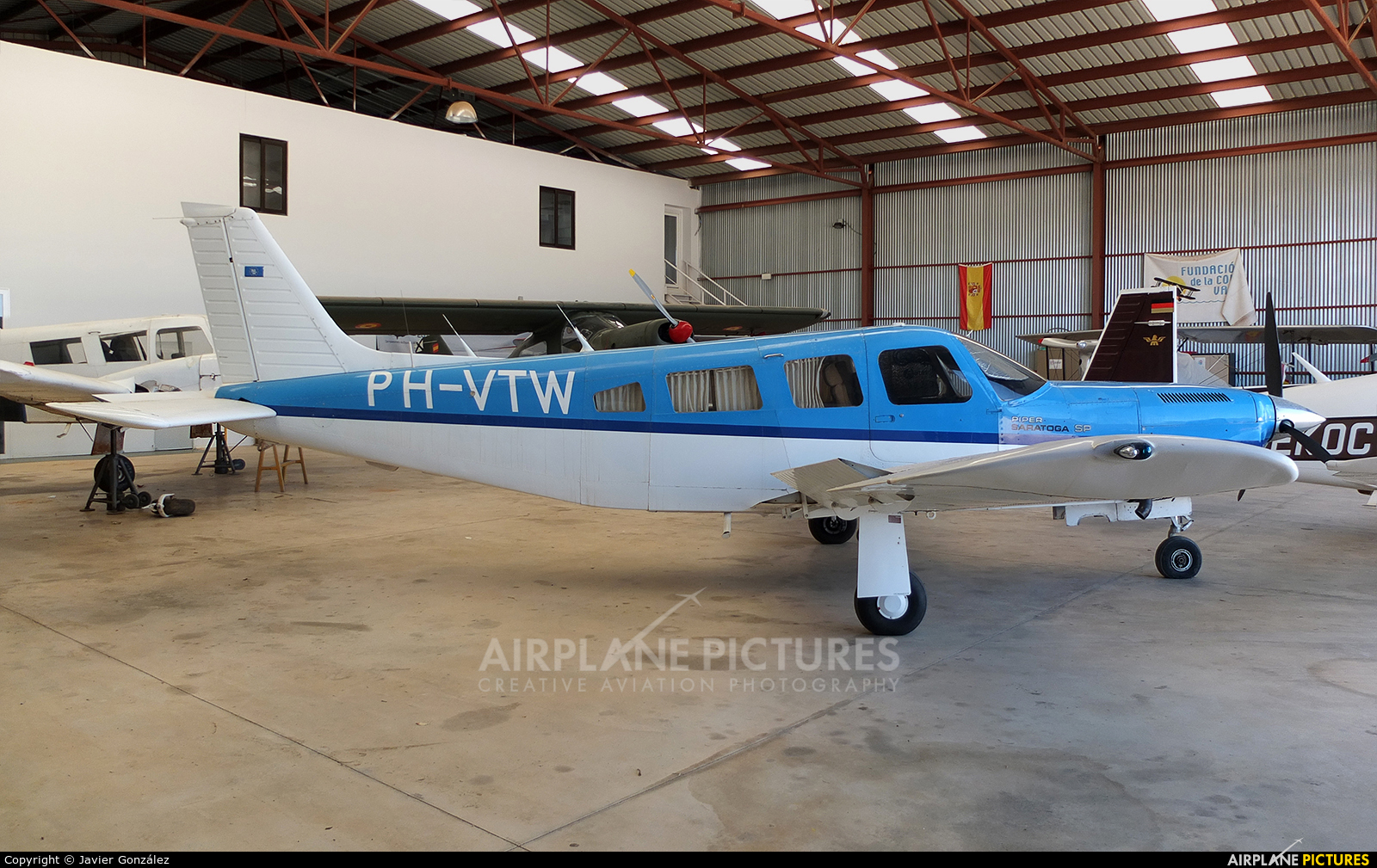 Private PH-VTW aircraft at Requena