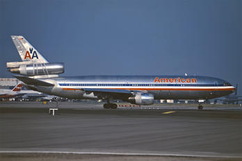 N675NW - American Airlines McDonnell Douglas DC-10