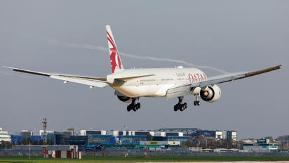 A7-BEE - Qatar Airways Boeing 777-300ER
