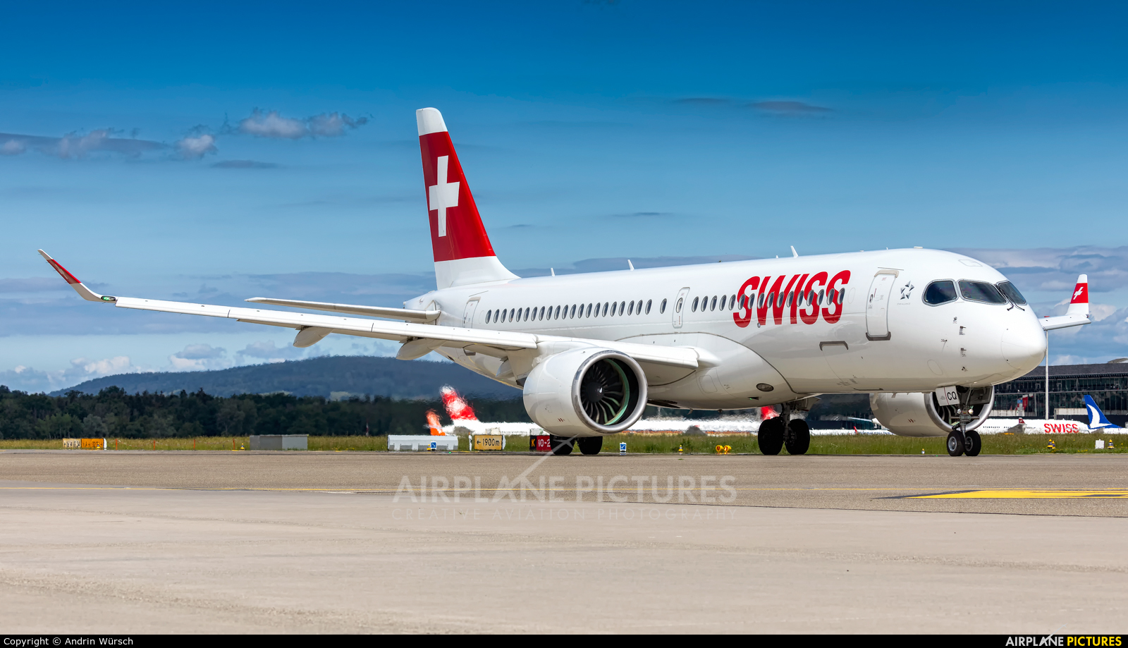 Swiss HB-JCQ aircraft at Zurich