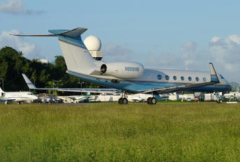 N998NB - Private Gulfstream Aerospace G-V, G-V-SP, G500, G550