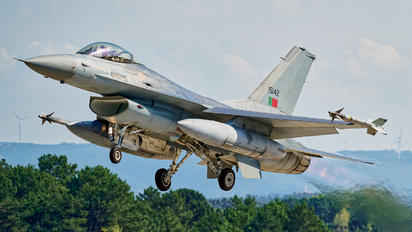 15142 - Portugal - Air Force General Dynamics F-16AM Fighting Falcon