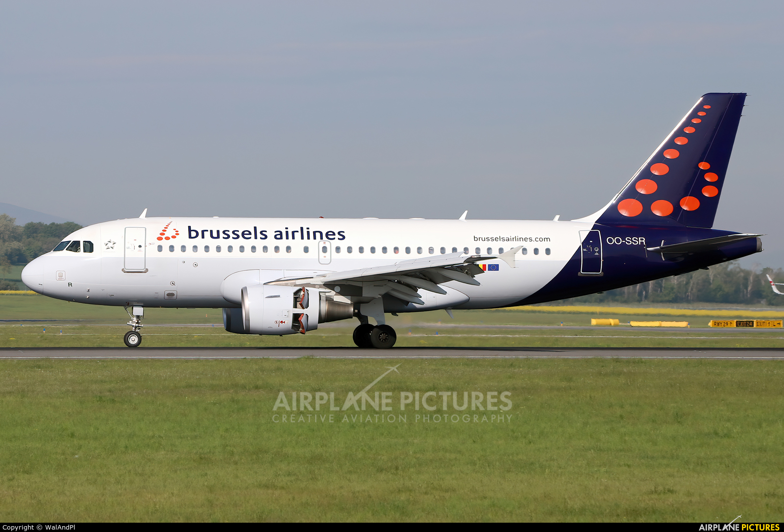 Brussels Airlines OO-SSR aircraft at Vienna - Schwechat