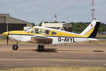 G-AVYL - Private Piper PA-28 Cherokee