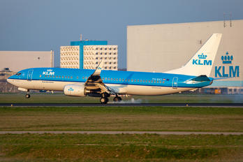 PH-BXY - KLM Boeing 737-800