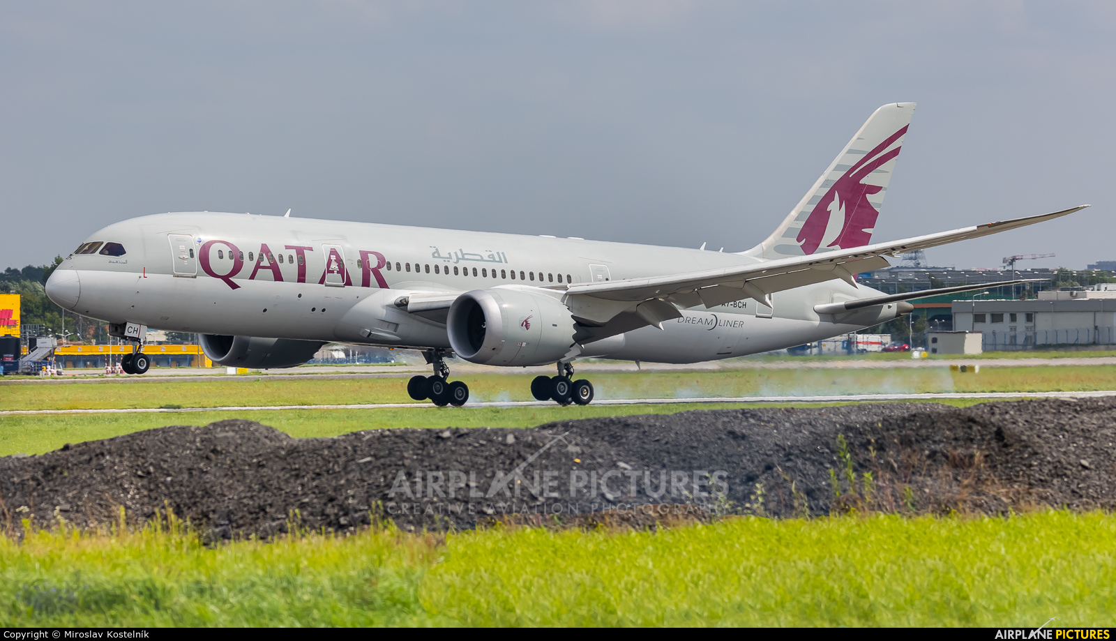 Qatar Airways A7-BCH aircraft at Warsaw - Frederic Chopin