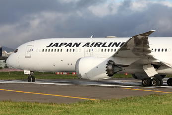 JA871J - JAL - Japan Airlines Boeing 787-9 Dreamliner