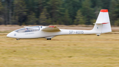 SP-4015 - Aeroklub Nowy Targ PZL SZD-50 Puchacz