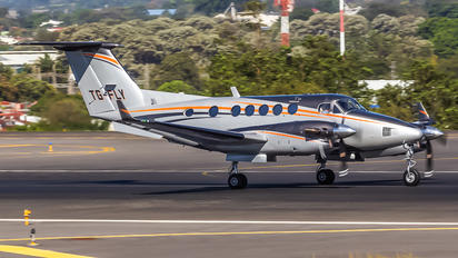 TG-FLY - Private Beechcraft 300 King Air