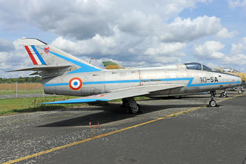 72 - France - Air Force Dassault Super Mystère