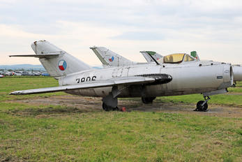3806 - Czechoslovak - Air Force Mikoyan-Gurevich MiG-15bis