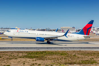 N837DN - Delta Air Lines Boeing 737-900ER