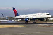 N822DX - Delta Air Lines Boeing 757-200 aircraft