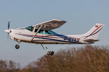 D-ETKS - Private Cessna 182 Skylane (all models except RG)