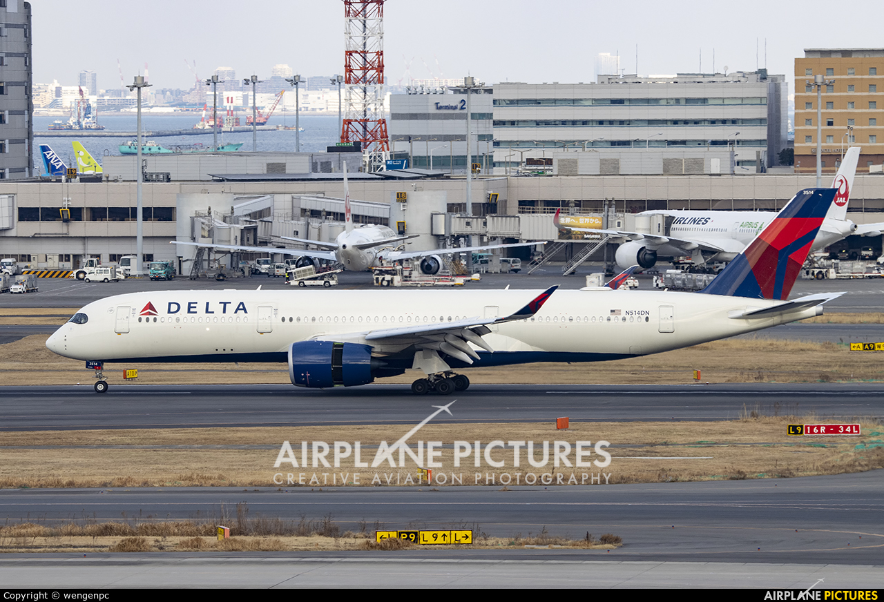 Delta Air Lines N514DN aircraft at Tokyo - Haneda Intl