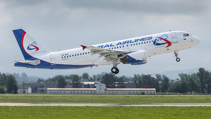 VQ-BAX - Ural Airlines Airbus A320