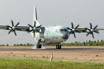 10150 - China - Air Force Shaanxi Y-9