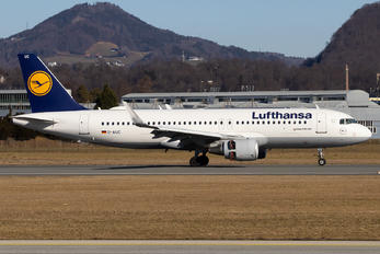 D-AIUC - Lufthansa Airbus A320