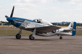 F-AZXS - Private North American P-51D Mustang