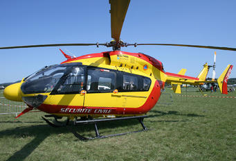 Eurocopter EC145 Photos | Airplane-Pictures.net
