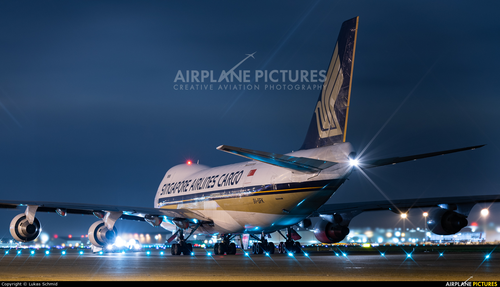 Singapore Airlines Cargo 9V-SFK aircraft at Amsterdam - Schiphol