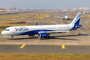 VT-IUV - IndiGo Airbus A321 NEO