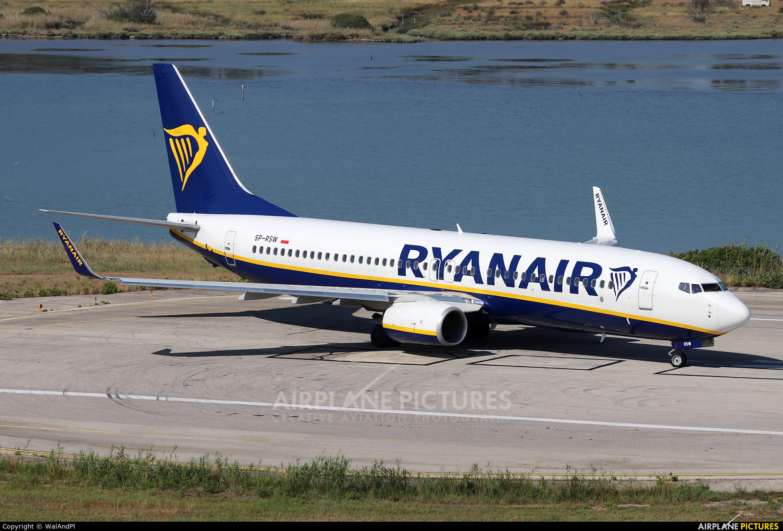 Ryanair Sun SP-RSW aircraft at Corfu - Ioannis Kapodistrias