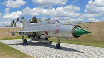 2001 - Poland - Air Force Mikoyan-Gurevich MiG-21M aircraft