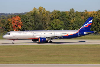 VP-BOE - Aeroflot Airbus A321