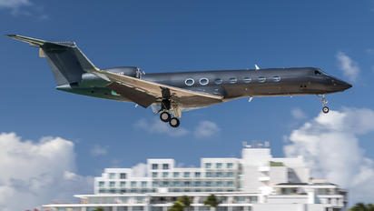 N100XS - Private Gulfstream Aerospace G-V, G-V-SP, G500, G550