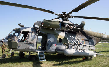 9825 - Czech - Air Force Mil Mi-171