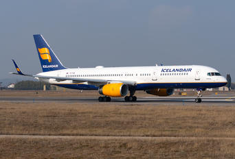 TF-FIN - Icelandair Boeing 757-200WL