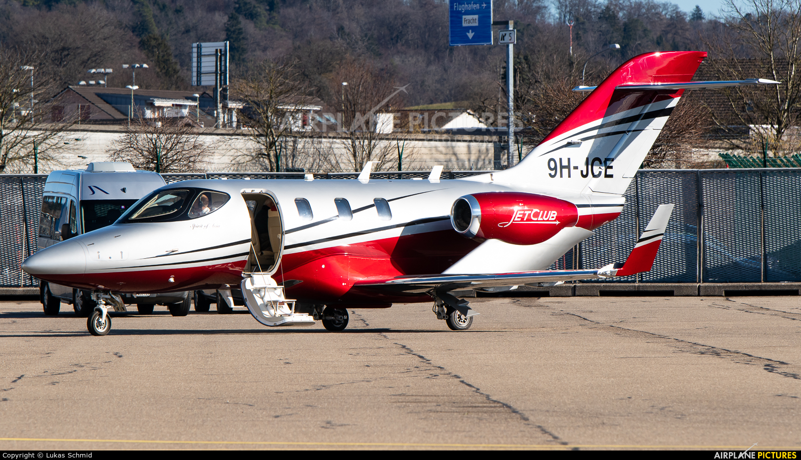 JetClub 9H-JCE aircraft at Zurich