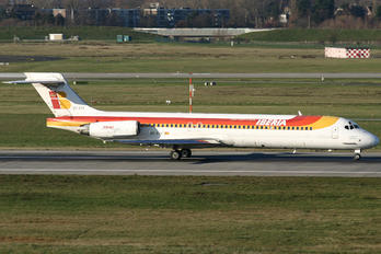 EC-EYX - Iberia McDonnell Douglas MD-87