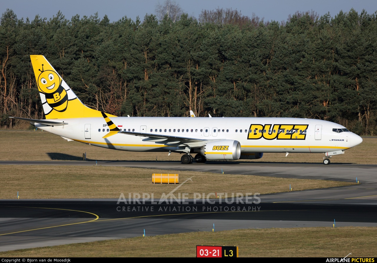 Buzz SP-RZD aircraft at Eindhoven