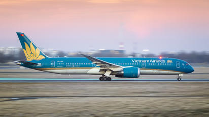 VN-A866 - Vietnam Airlines Boeing 787-9 Dreamliner