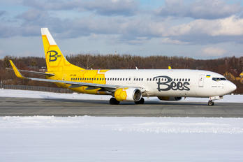 UR-UBA - Bees Airline Boeing 737-800